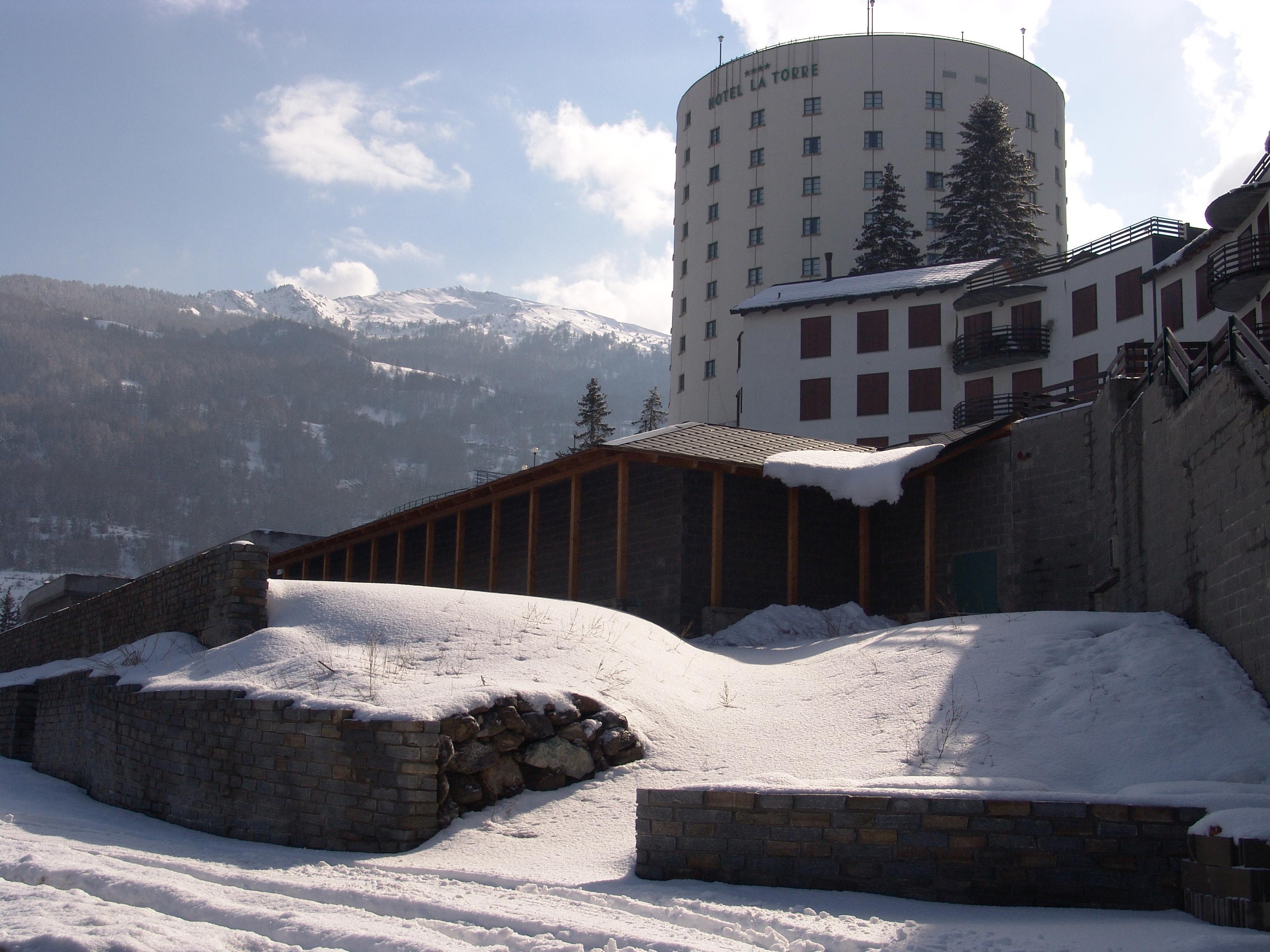 Hotel La Torre Саузе-д'Ульс Экстерьер фото