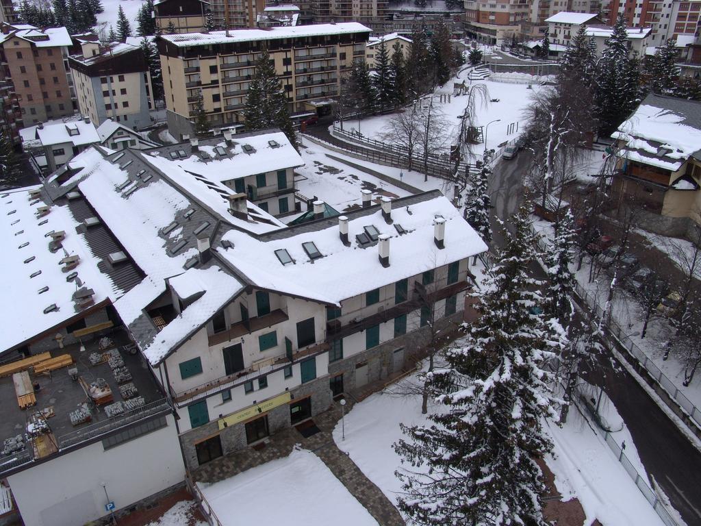 Hotel La Torre Саузе-д'Ульс Экстерьер фото